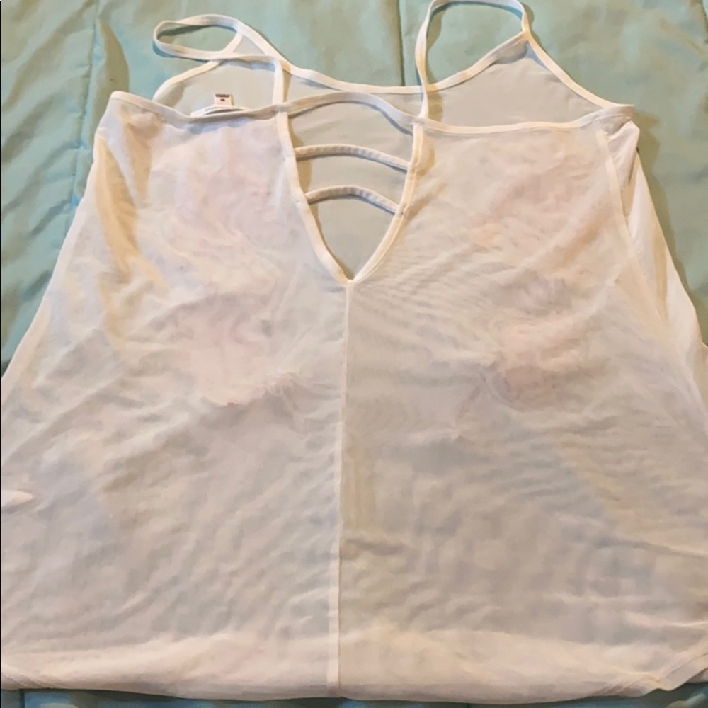 Top - Picture 2 of 2